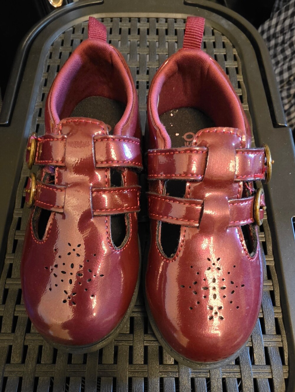 Osh Kosh B' Gosg Girls' Shiny Burgundy Mary Jane Shoes with Double-Strap Closure